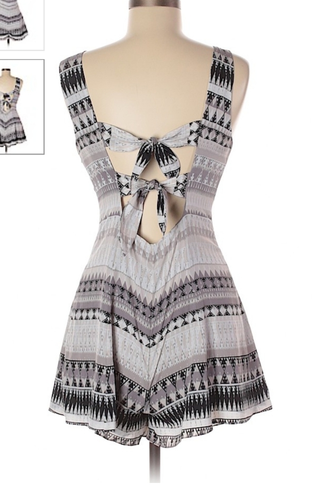 Romper - Picture 2 of 8